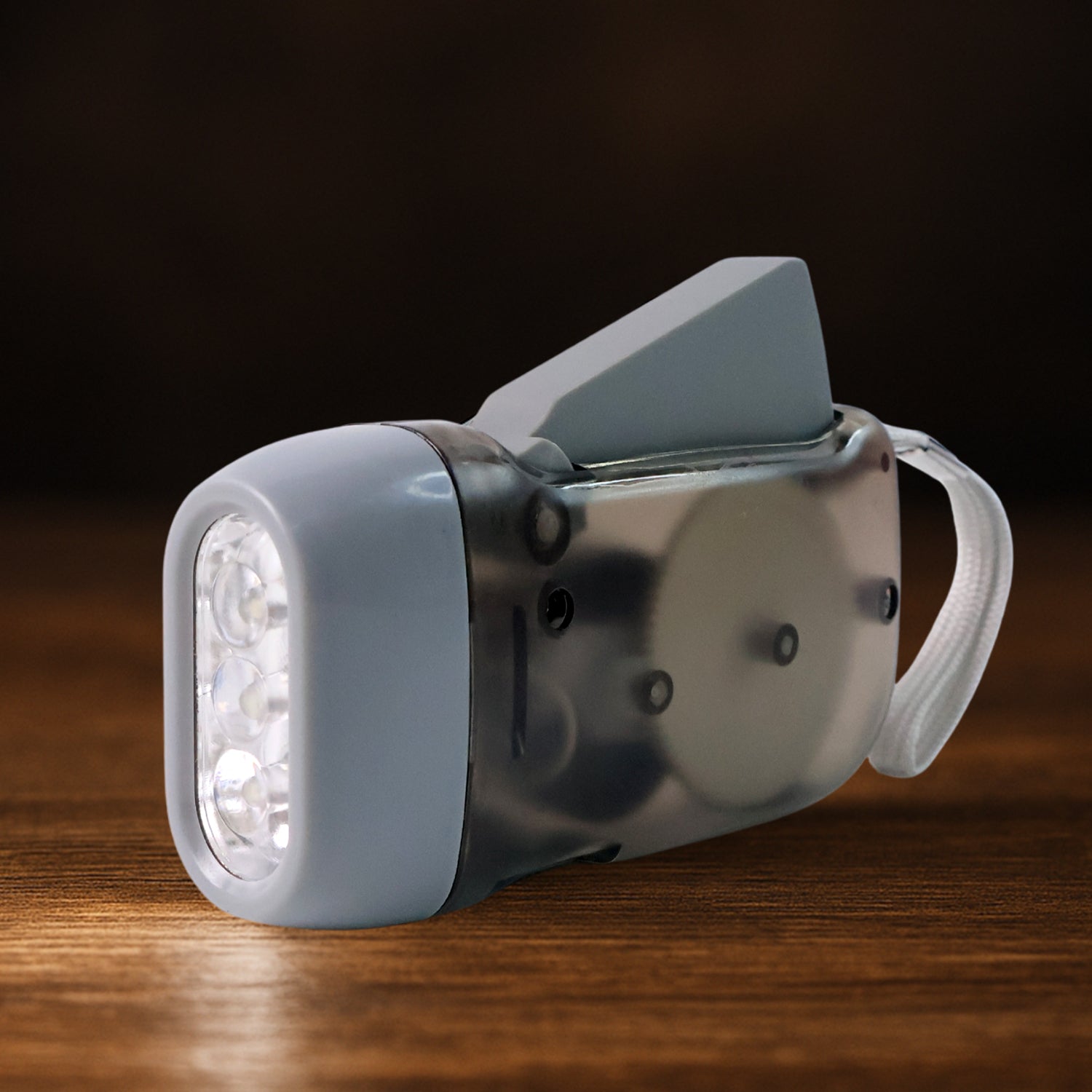 3 LED Hand Press Torch Hand Crank Flashlight Hand Pressing Flashlight Traveling Torch Light Manual Generator, Battery-Free Flashlight (1 Pc) 3 LED Hand Press Torch Hand Crank Flashlight Hand Pressing Flashlight Traveling Torch Light Manual Generator, Battery-Free Flashlight (1 Pc)